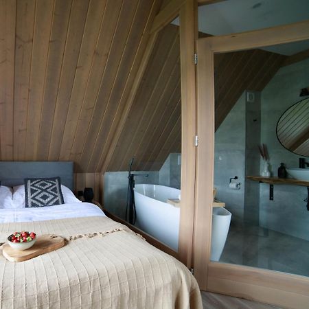 Hill House Apartamenty ビャウカ エクステリア 写真