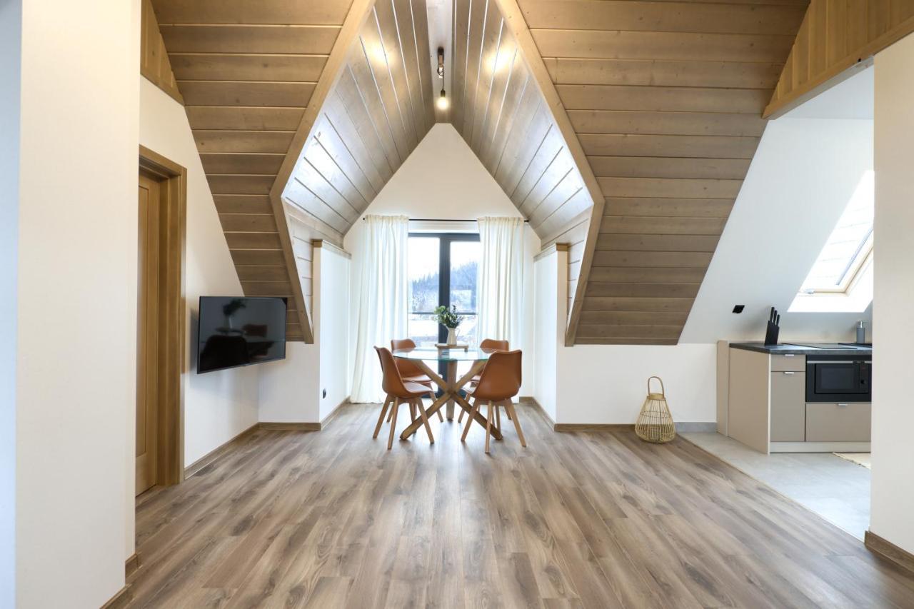Hill House Apartamenty ビャウカ エクステリア 写真
