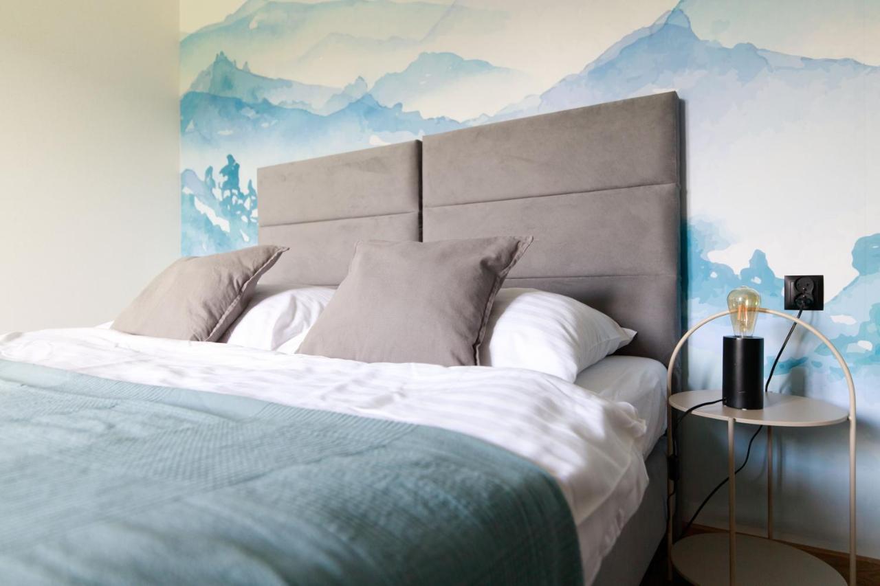 Hill House Apartamenty ビャウカ エクステリア 写真