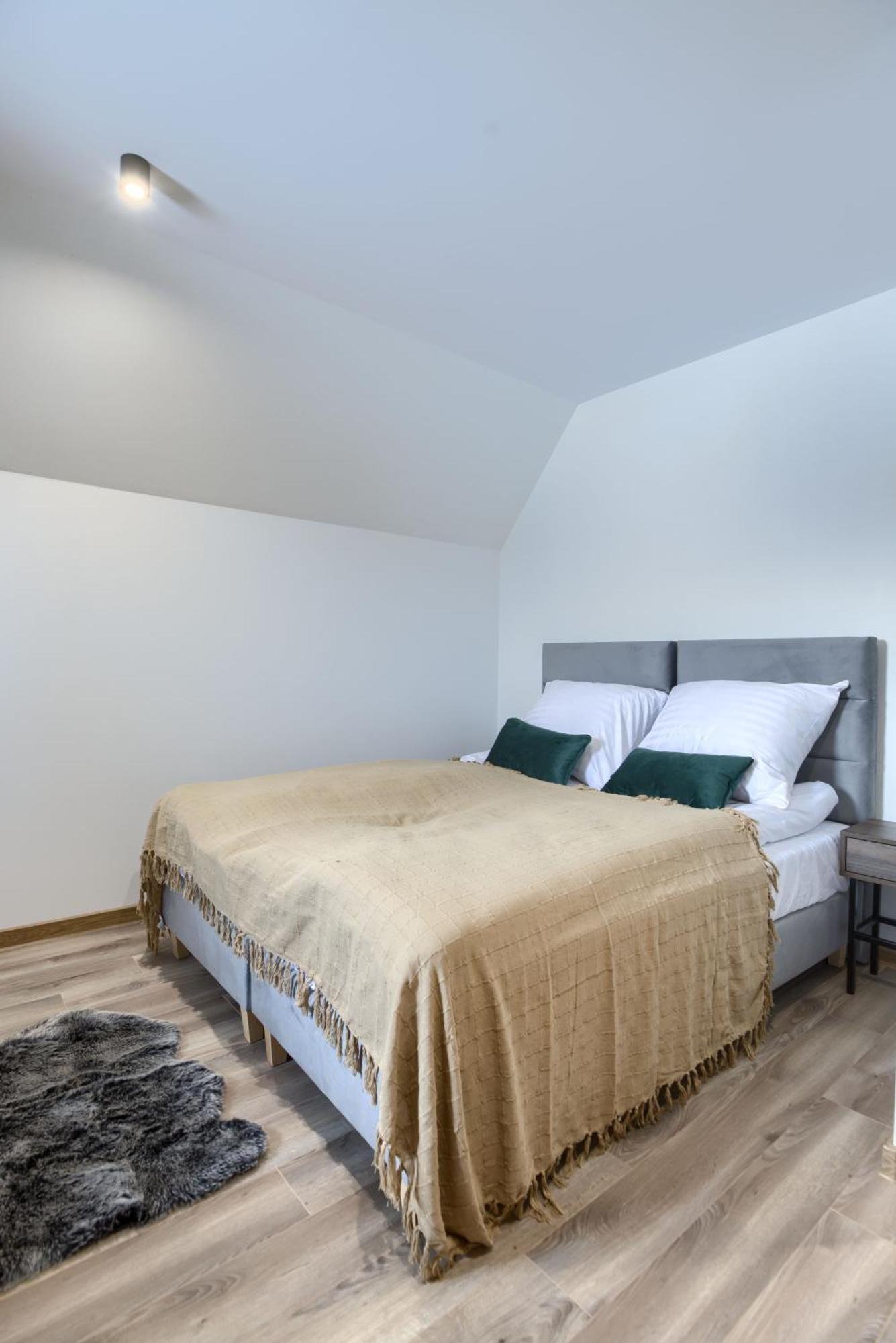 Hill House Apartamenty ビャウカ 部屋 写真